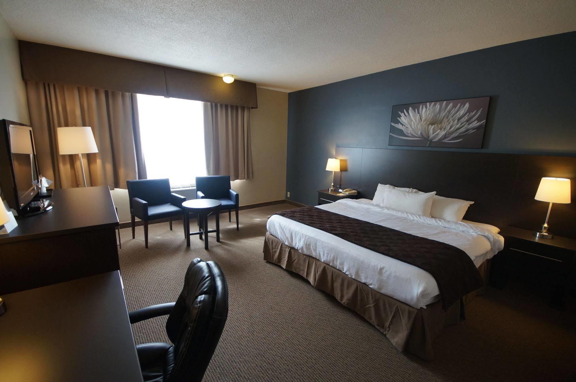 Days Inn By Wyndham Montreal Airport Conference Centre Dorval Exteriör bild